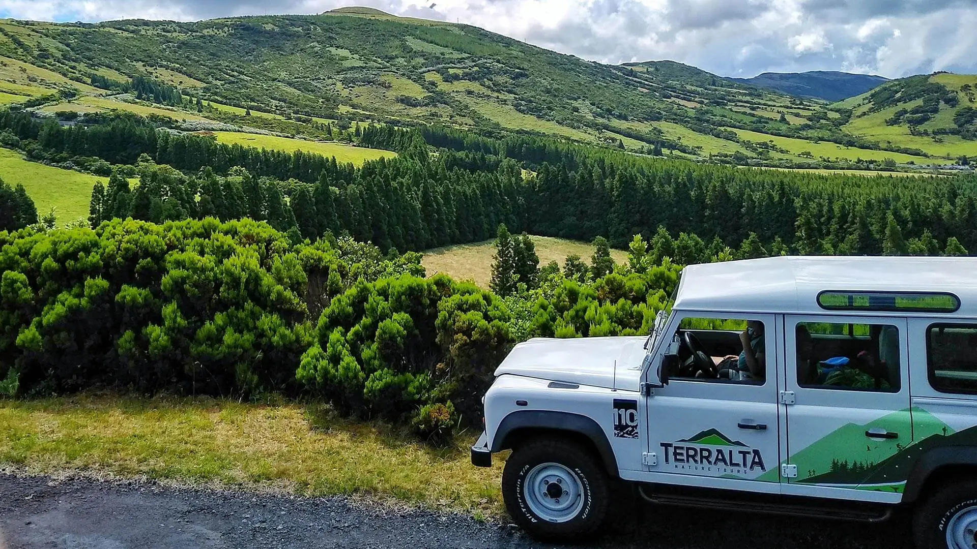 Nature tourism with Azorean soul